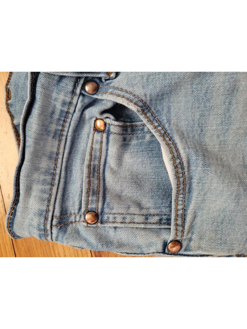 Wrangler Jeans Mens 36 X 32 Relaxed Boot Western Stretch Medium Wash Blue Denim - Picture 7 of 9